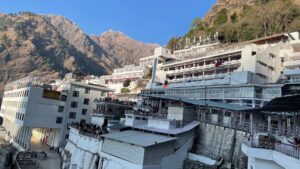 Actual Vaishno Devi temple